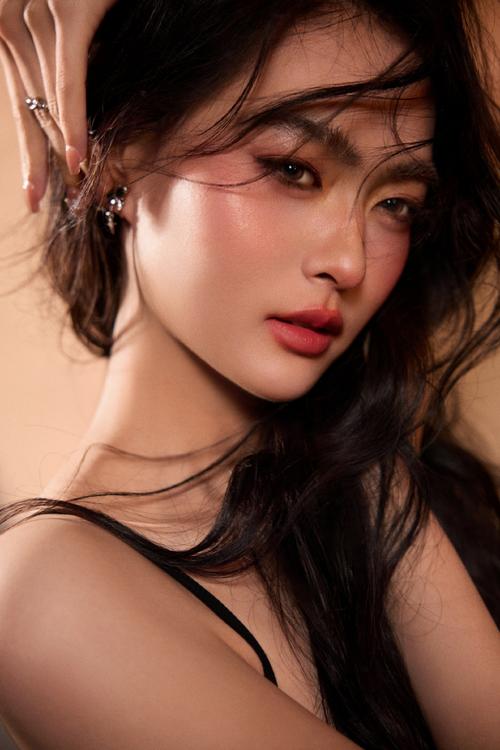 时尚的法则 模特经纪如何塑造最美面孔的背后故事